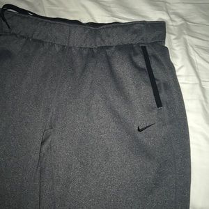 Women’s Nike dri fit sweatpants